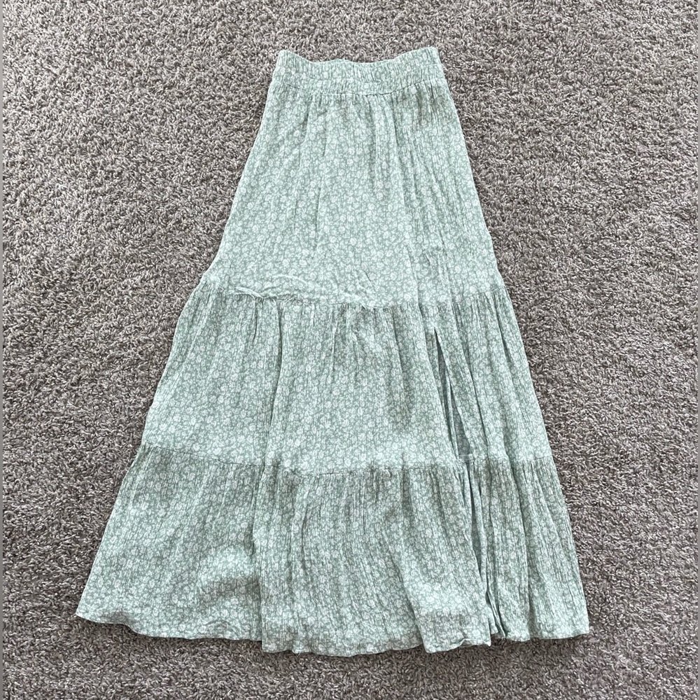 Altar’d State maxi skirt with side slit size XS